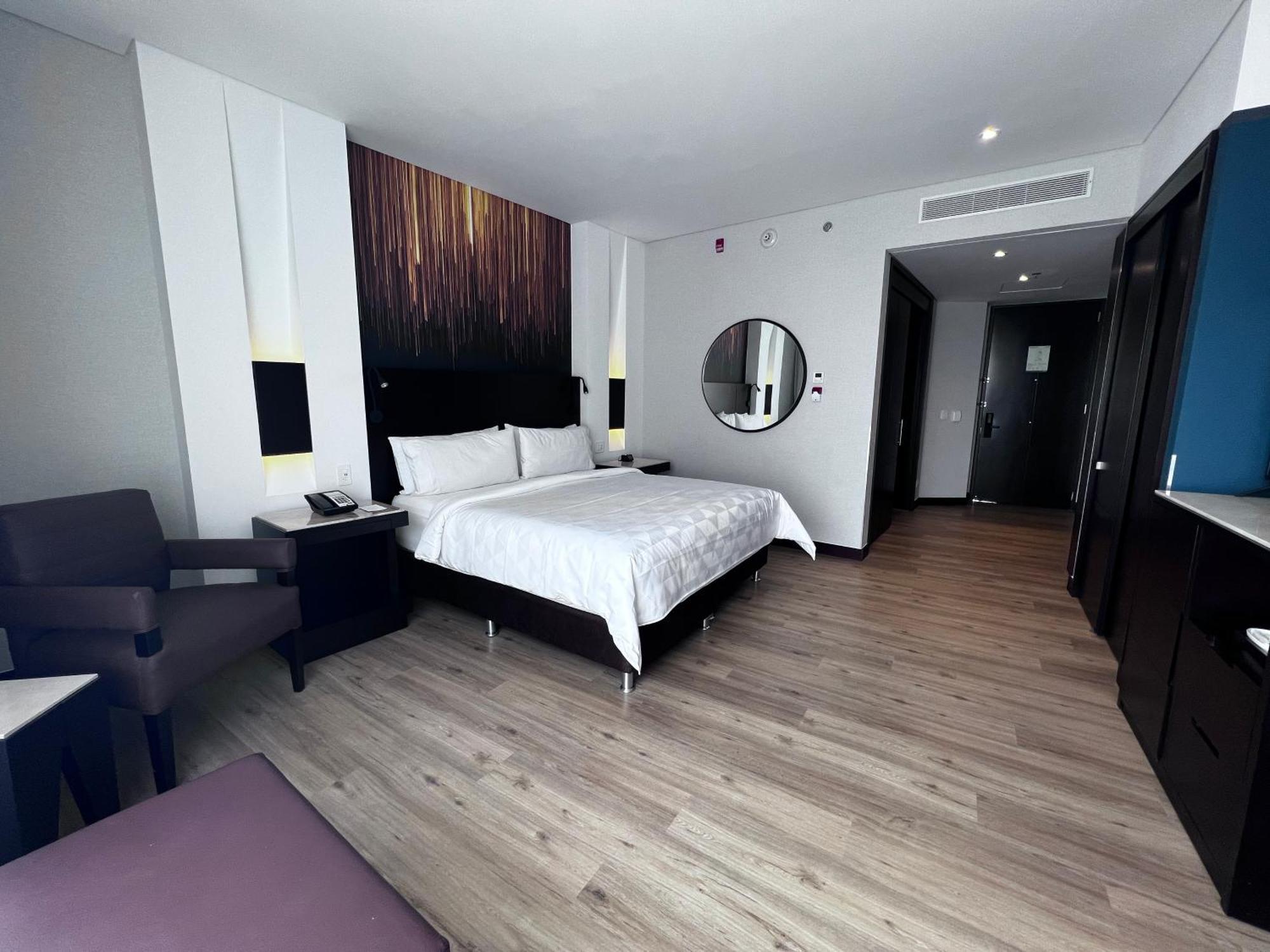 Holiday Inn Bogota Airport By Ihg Exteriér fotografie