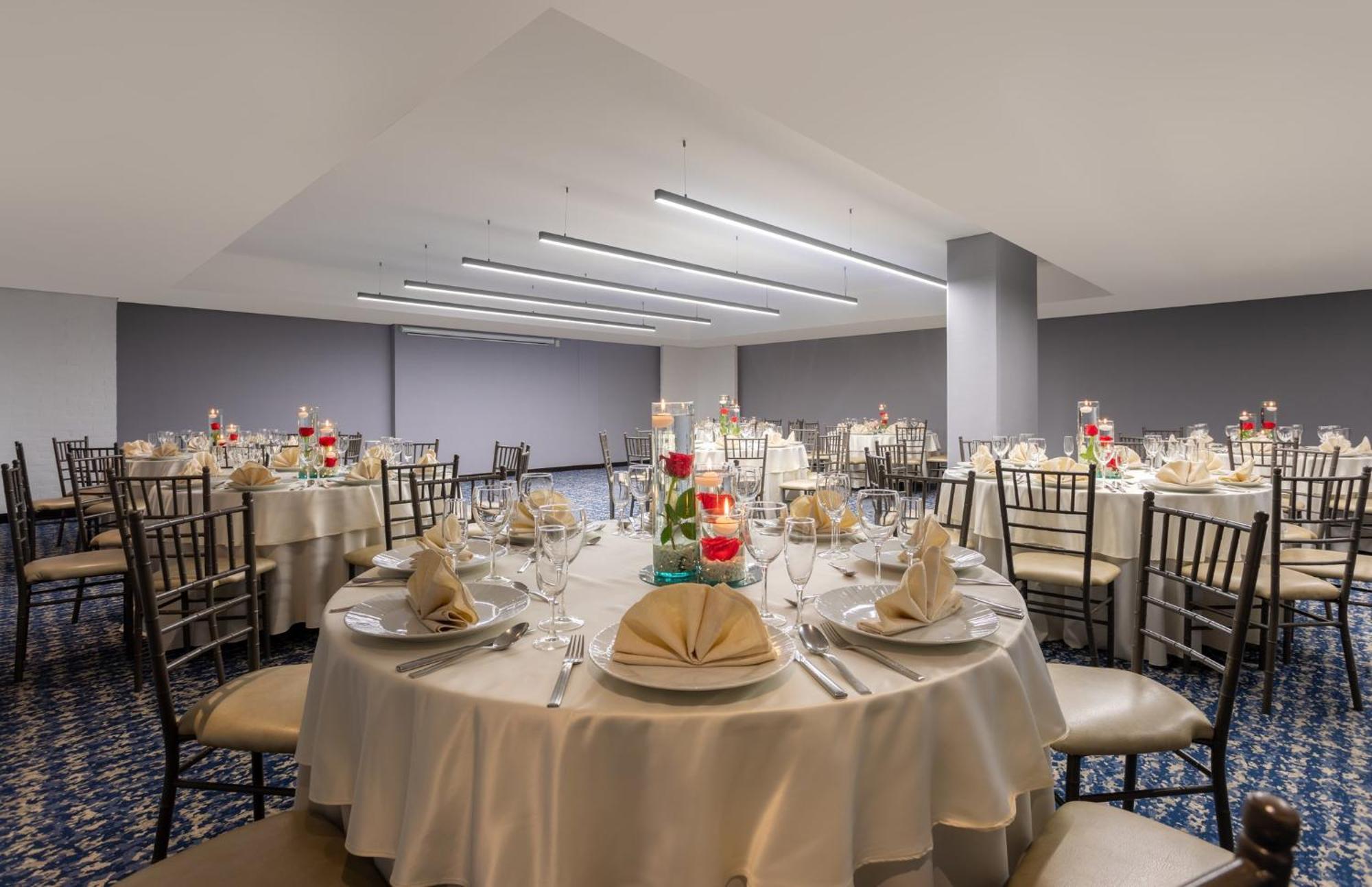 Holiday Inn Bogota Airport By Ihg Exteriér fotografie